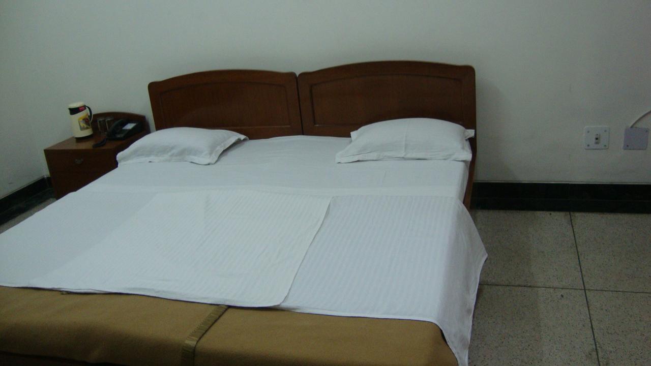 Ymca Greater Noida Programme Centre Hostel Delhi  Ngoại thất bức ảnh