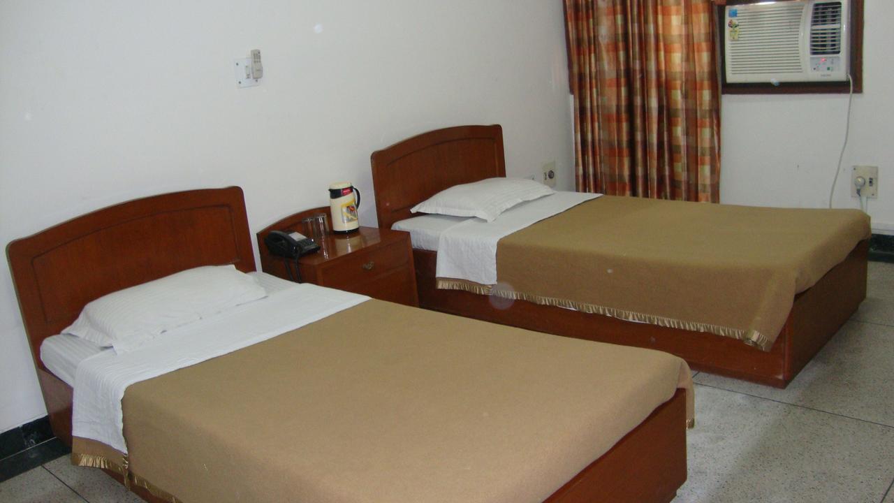 Ymca Greater Noida Programme Centre Hostel Delhi  Ngoại thất bức ảnh